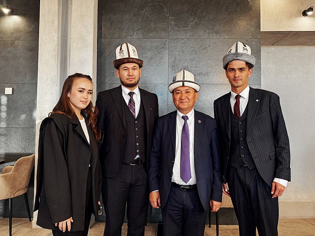 Представители вузов Кыргызстана посетили особую экономическую зону «Алабуга»