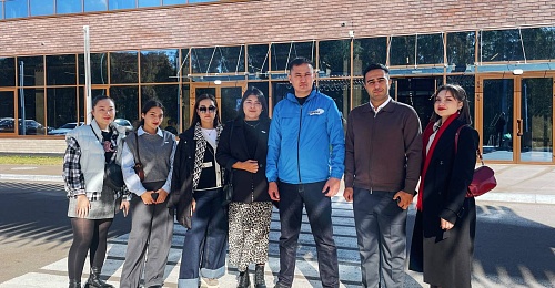 Делегация молодежного крыла «Жастар Рухы» при партии «AMANAT» посетила ОЭЗ «Алабуга»